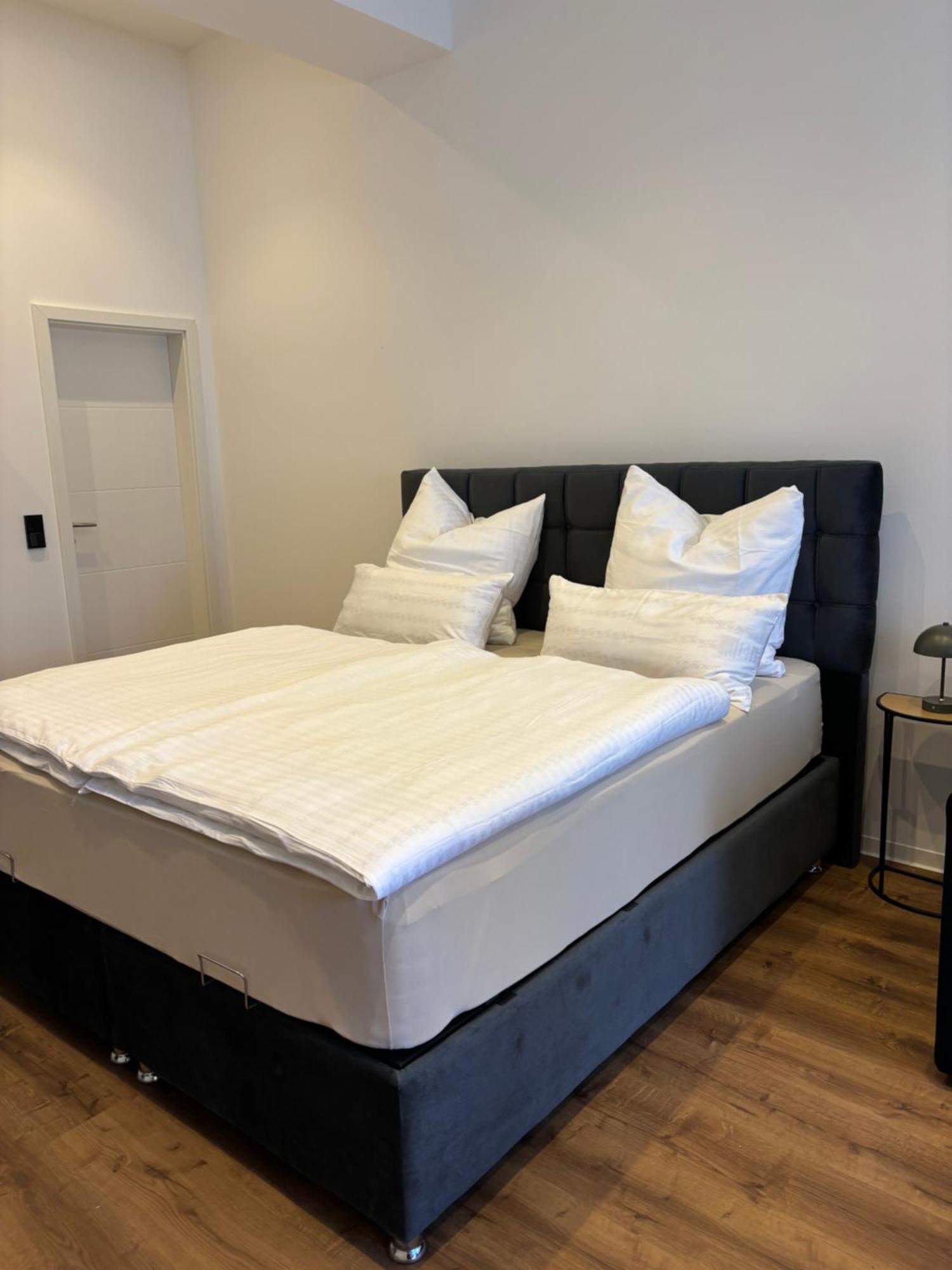 Luxus Apartment Mit Whirlpool In Киль Экстерьер фото