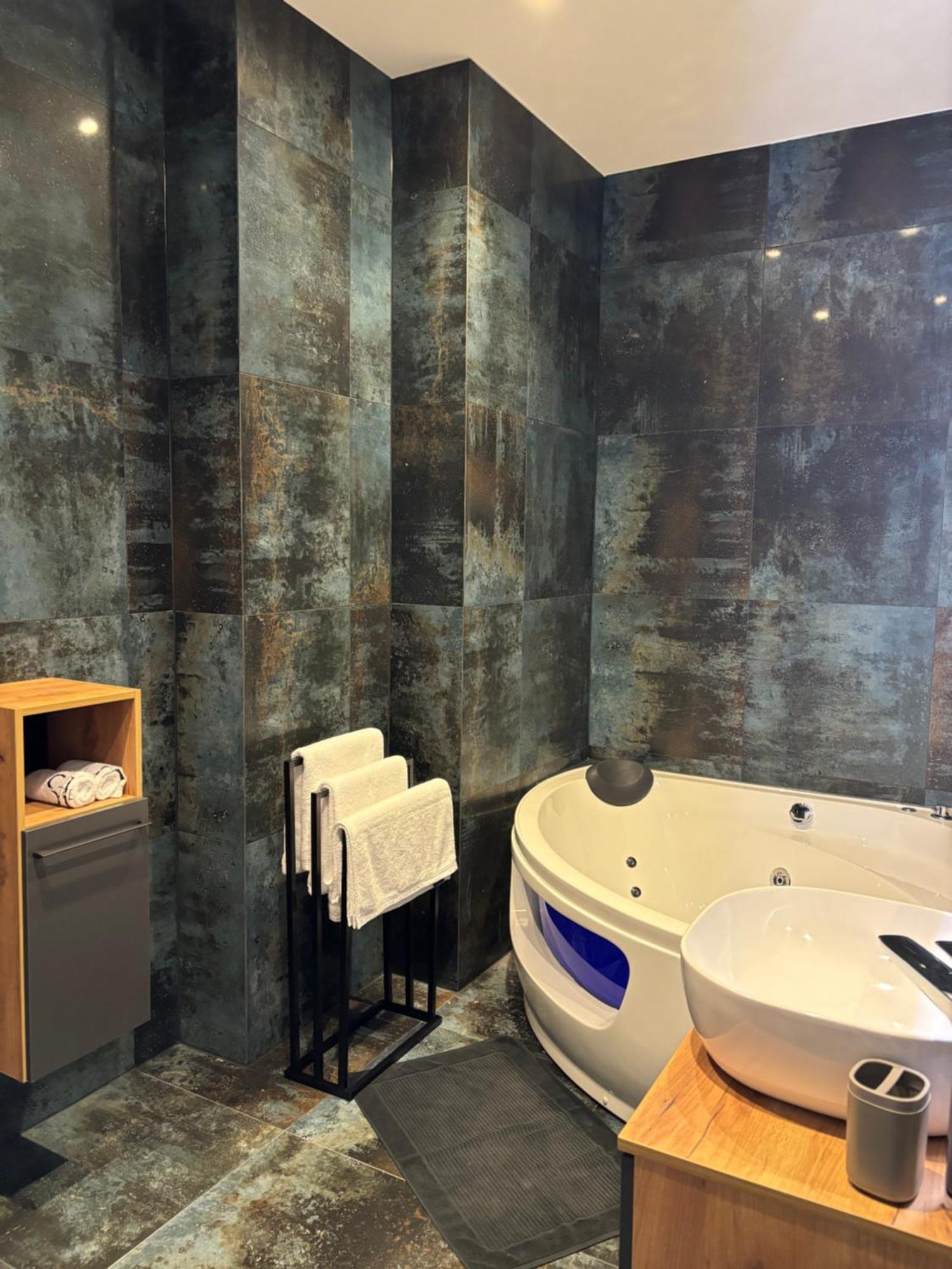 Luxus Apartment Mit Whirlpool In Киль Экстерьер фото
